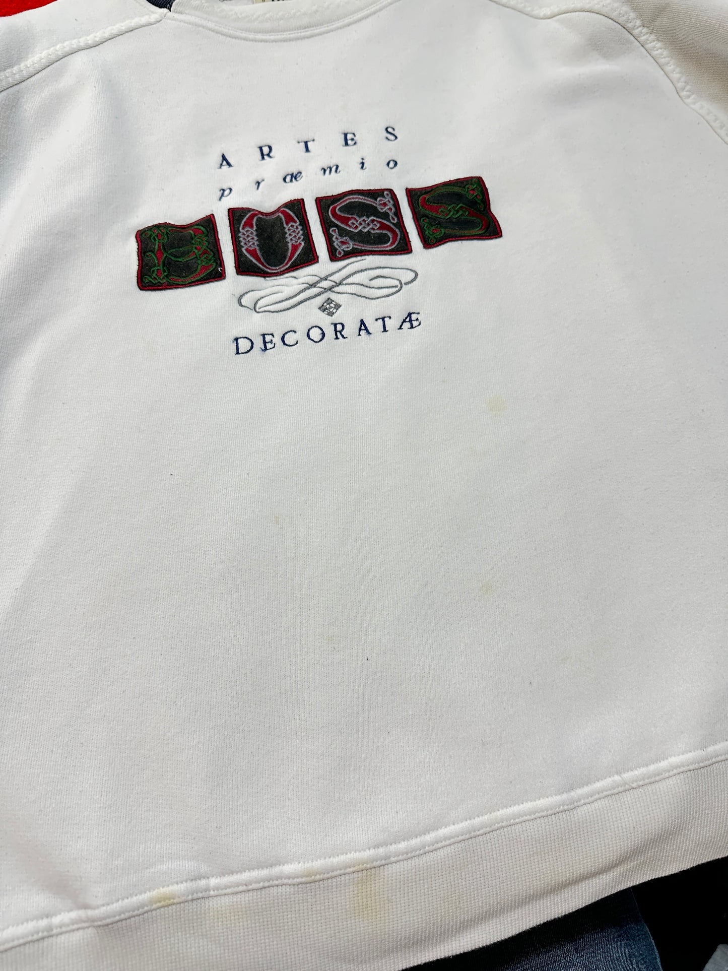 Vintage Hugo Boss Sweatshirt - M