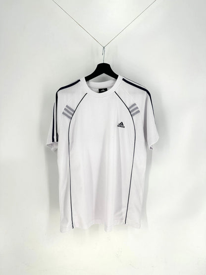 Vintage Adidas T-shirt - M