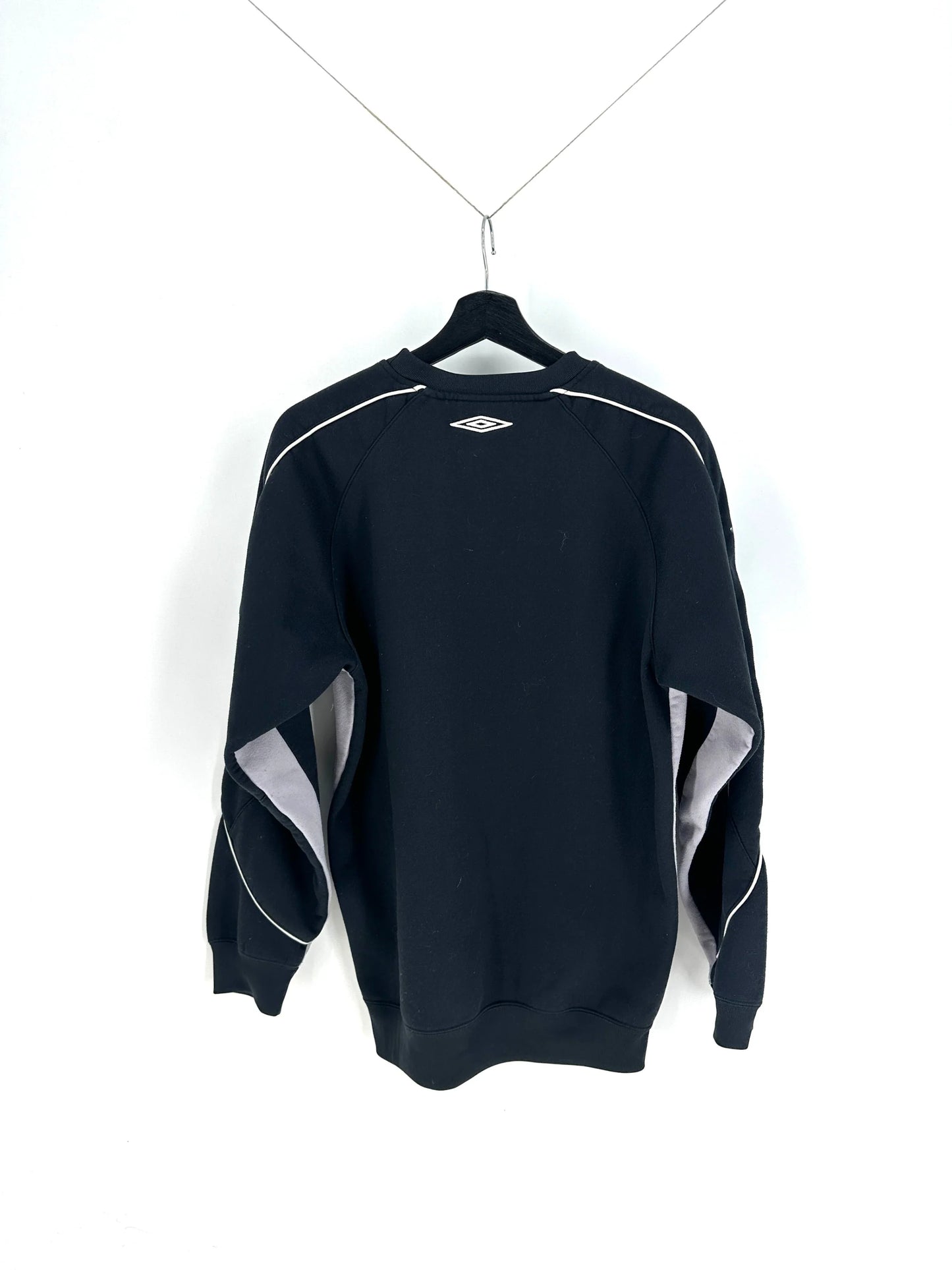 Vintage Umbro Sweatshirt - S