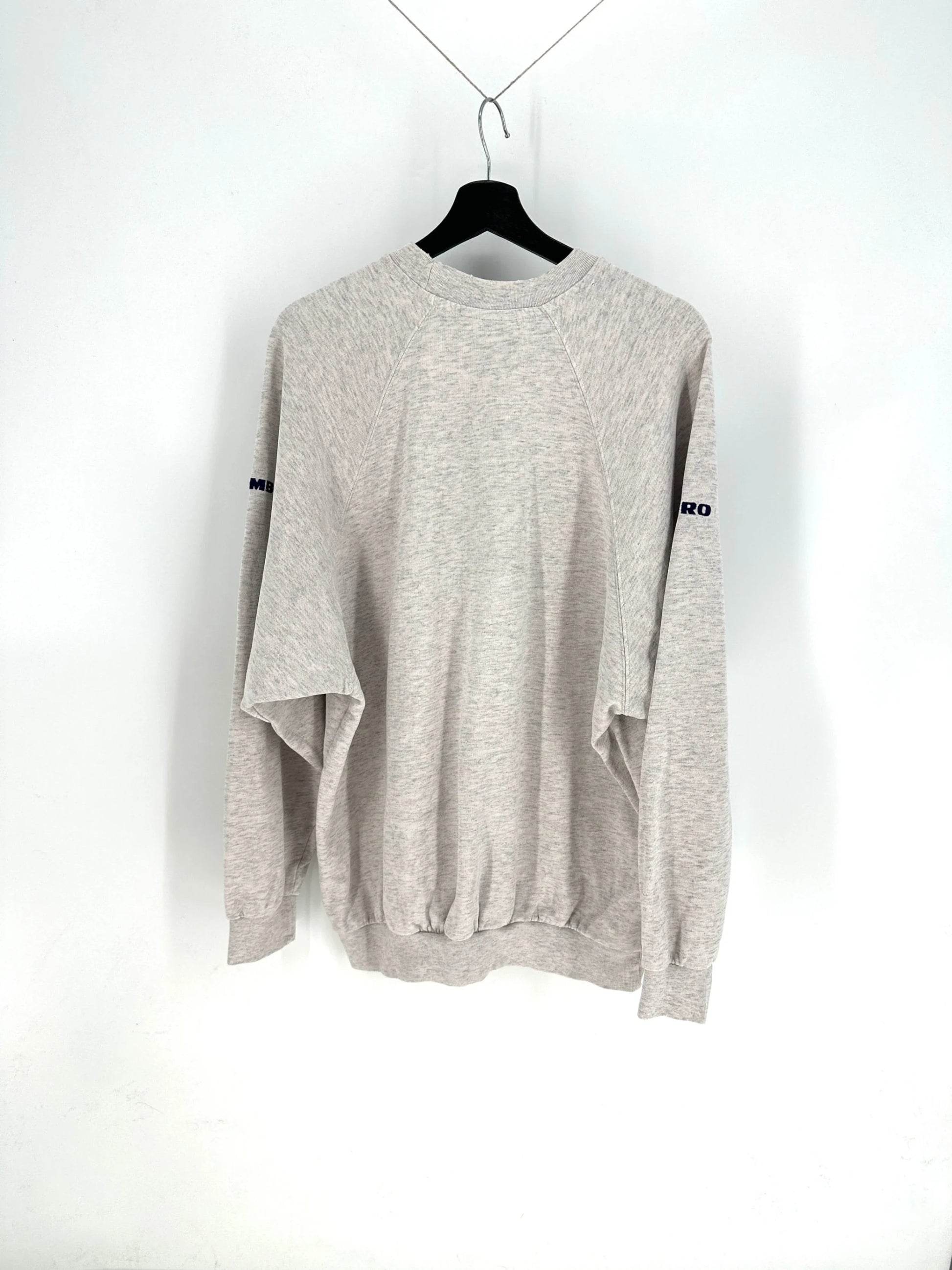 Vintage Umbro Sweatshirt - L