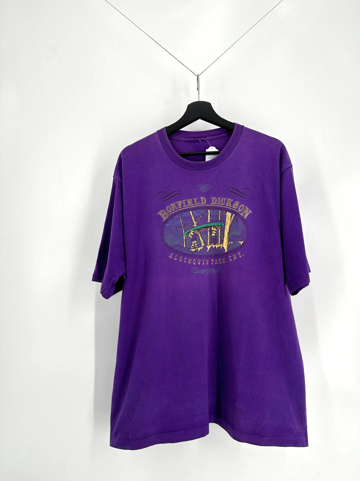 Vintage Graphic T-shirt - XL