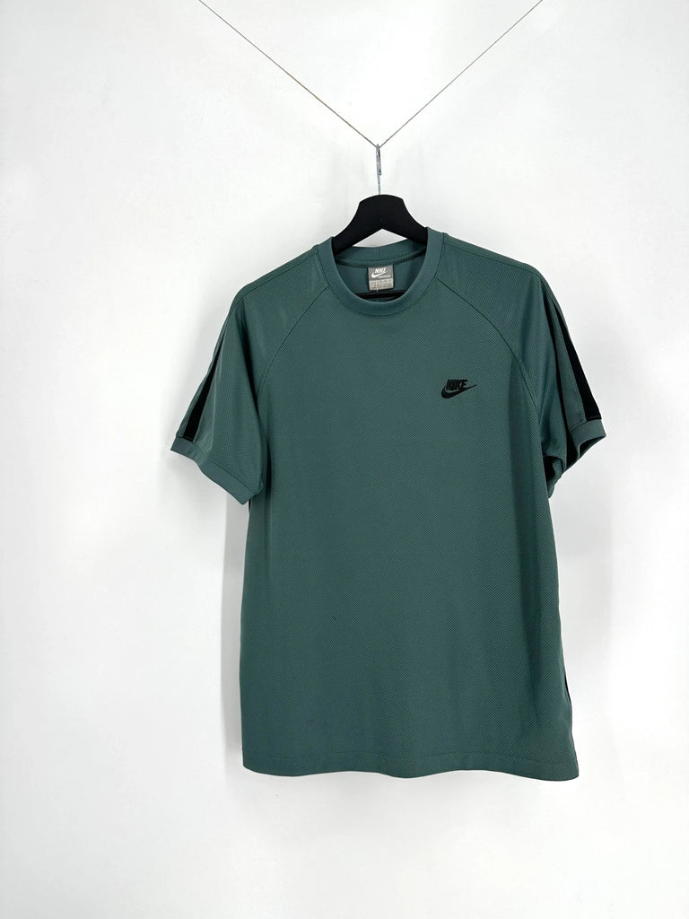 Vintage Nike T-shirt - M