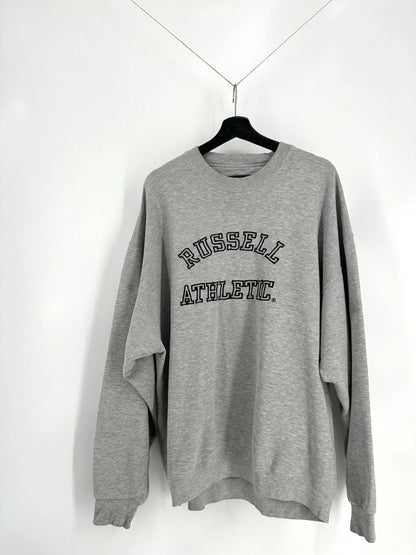 Vintage Russell Athletic Sweatshirt - XXL